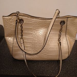 Gorgeous! FAUX Gator Skin Purse